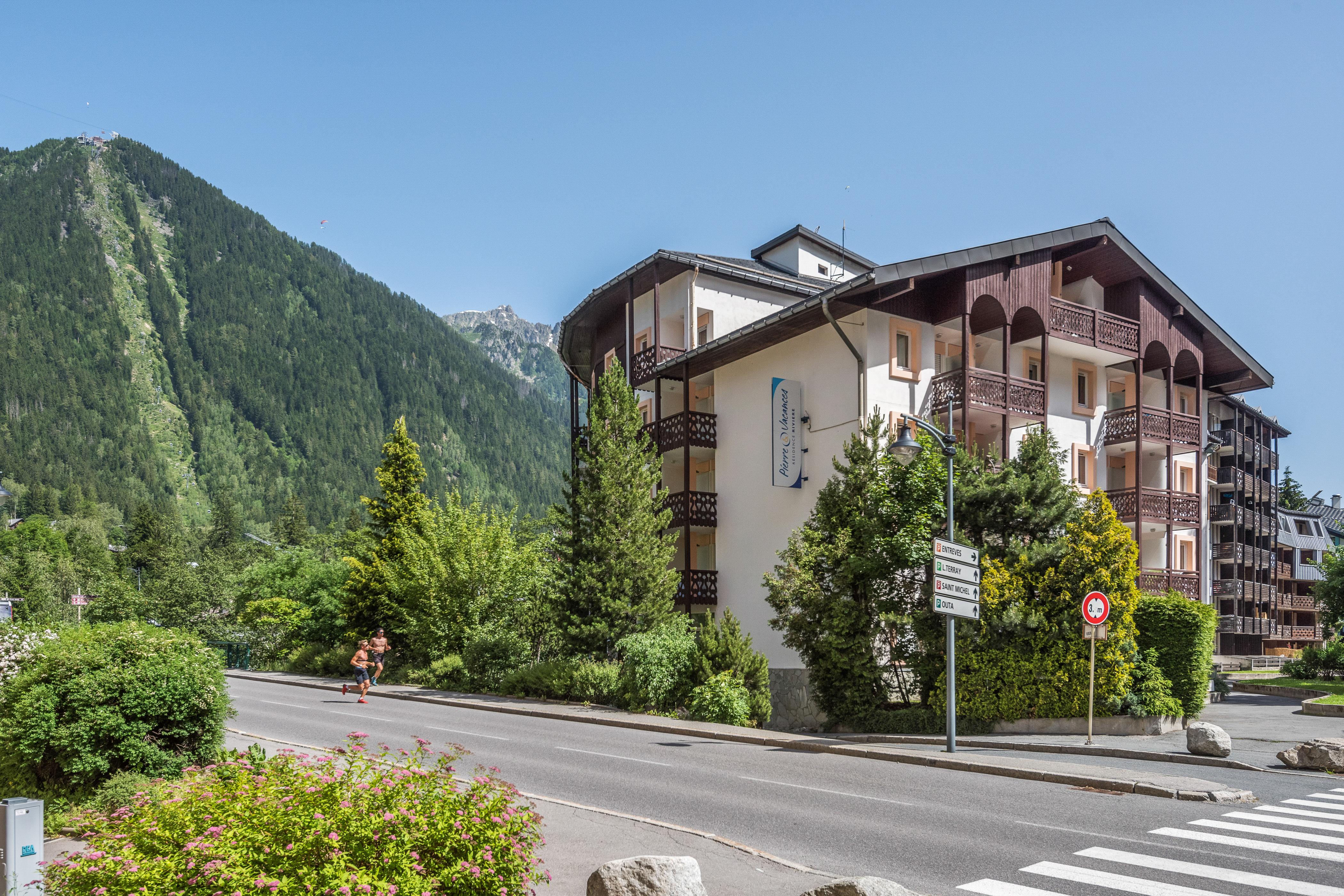 Residence Pierre & Vacances La Riviere Chamonix Bagian luar foto