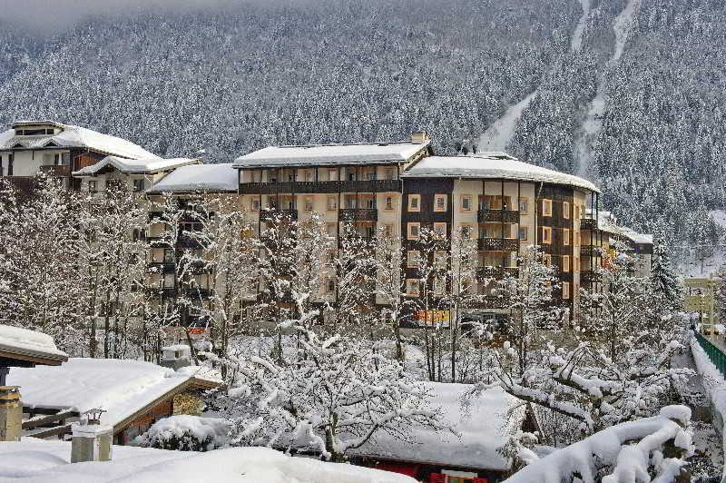 Residence Pierre & Vacances La Riviere Chamonix Bagian luar foto
