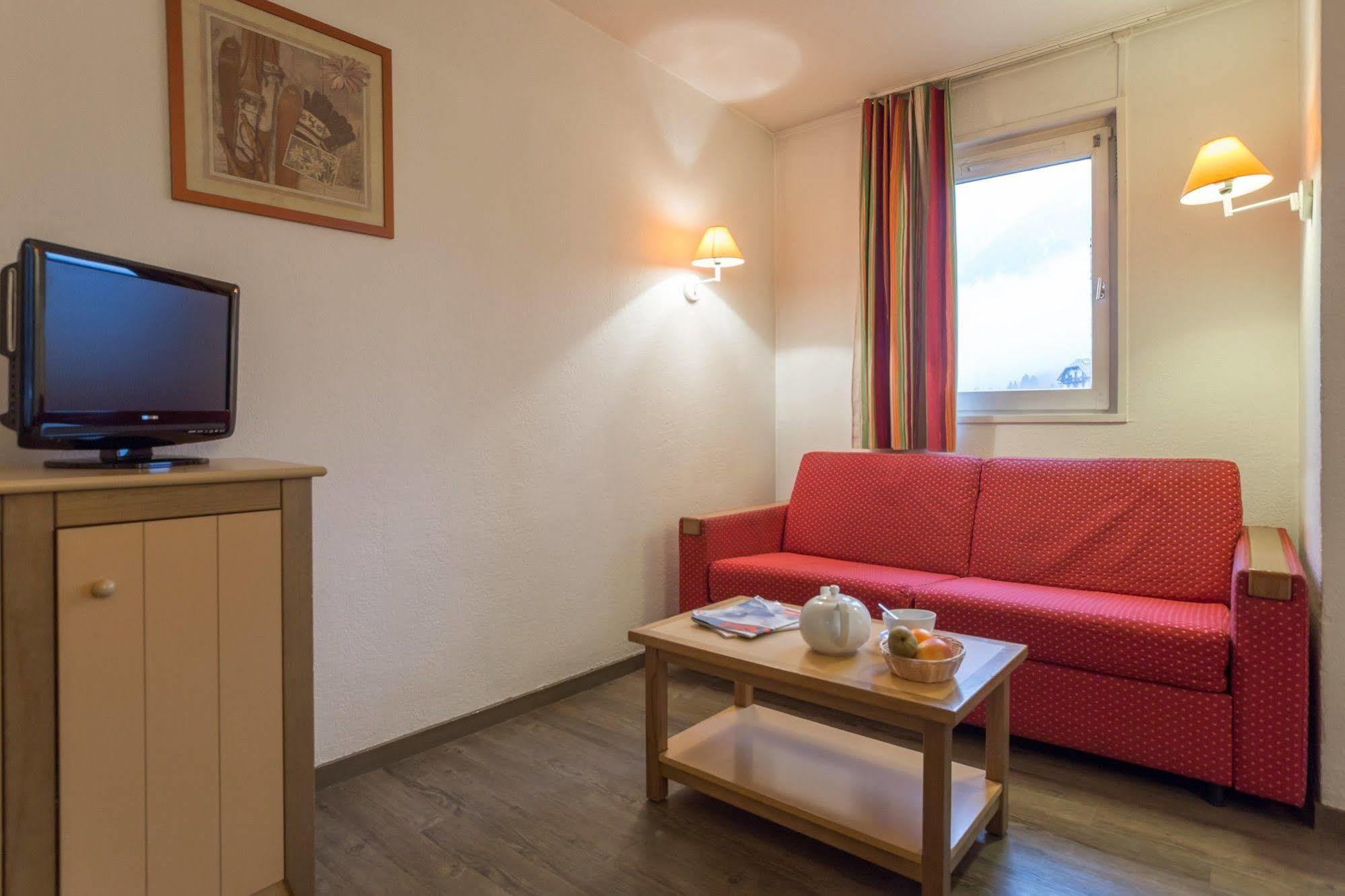 Residence Pierre & Vacances La Riviere Chamonix Bagian luar foto